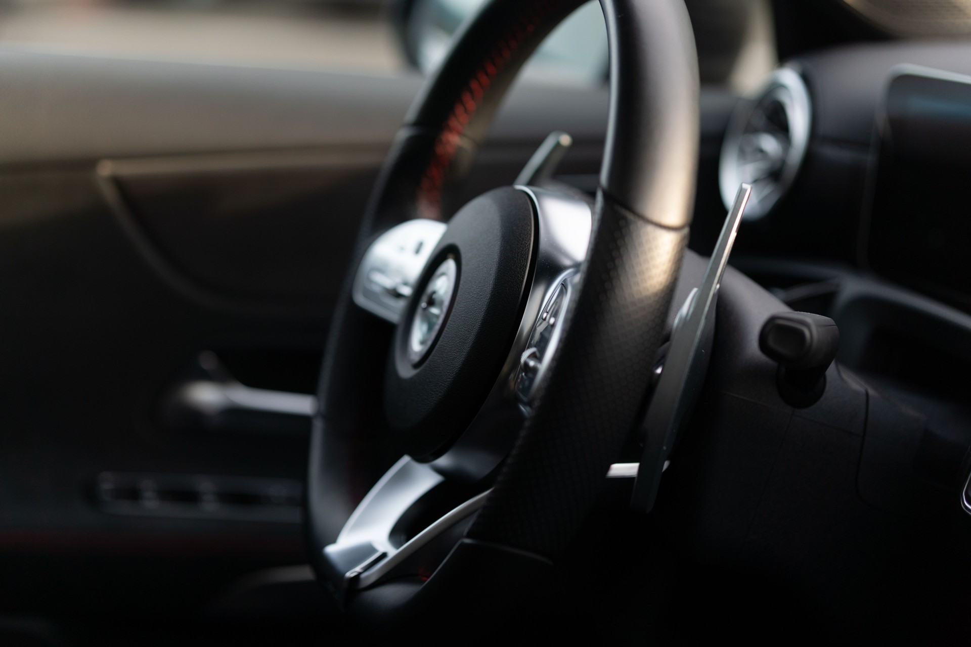 MODERN LEATHER - ALU CAR STEERING WHEEL